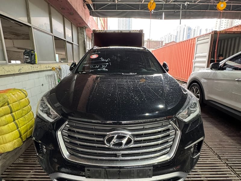 Loading photo — front