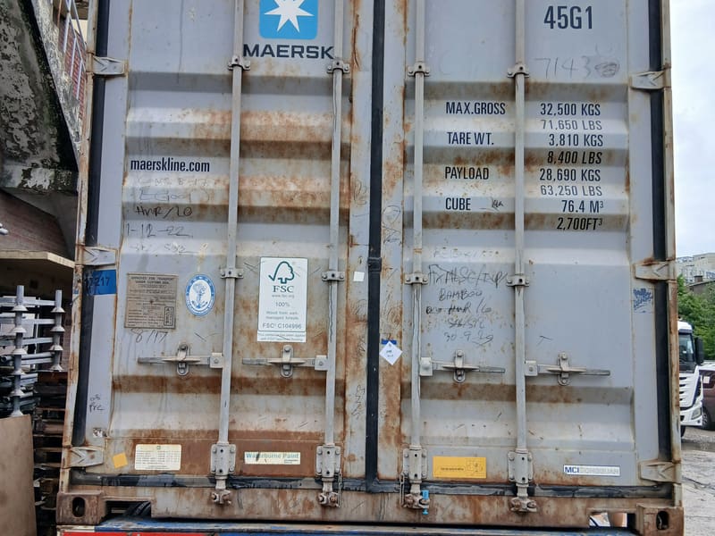 Loading photo — odo