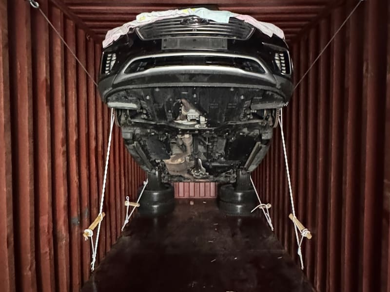 Loading photo — rear
